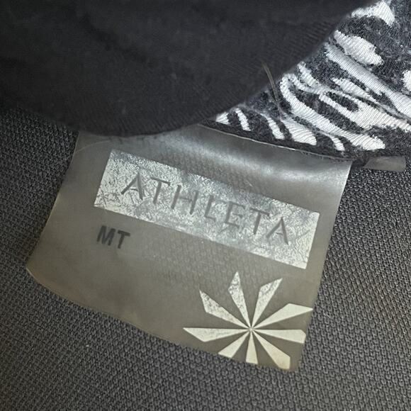 Athleta Midi Dress Sz M Tall Built in Bra Black Batik Print Modal Knit Empire - Picture 9 of 11